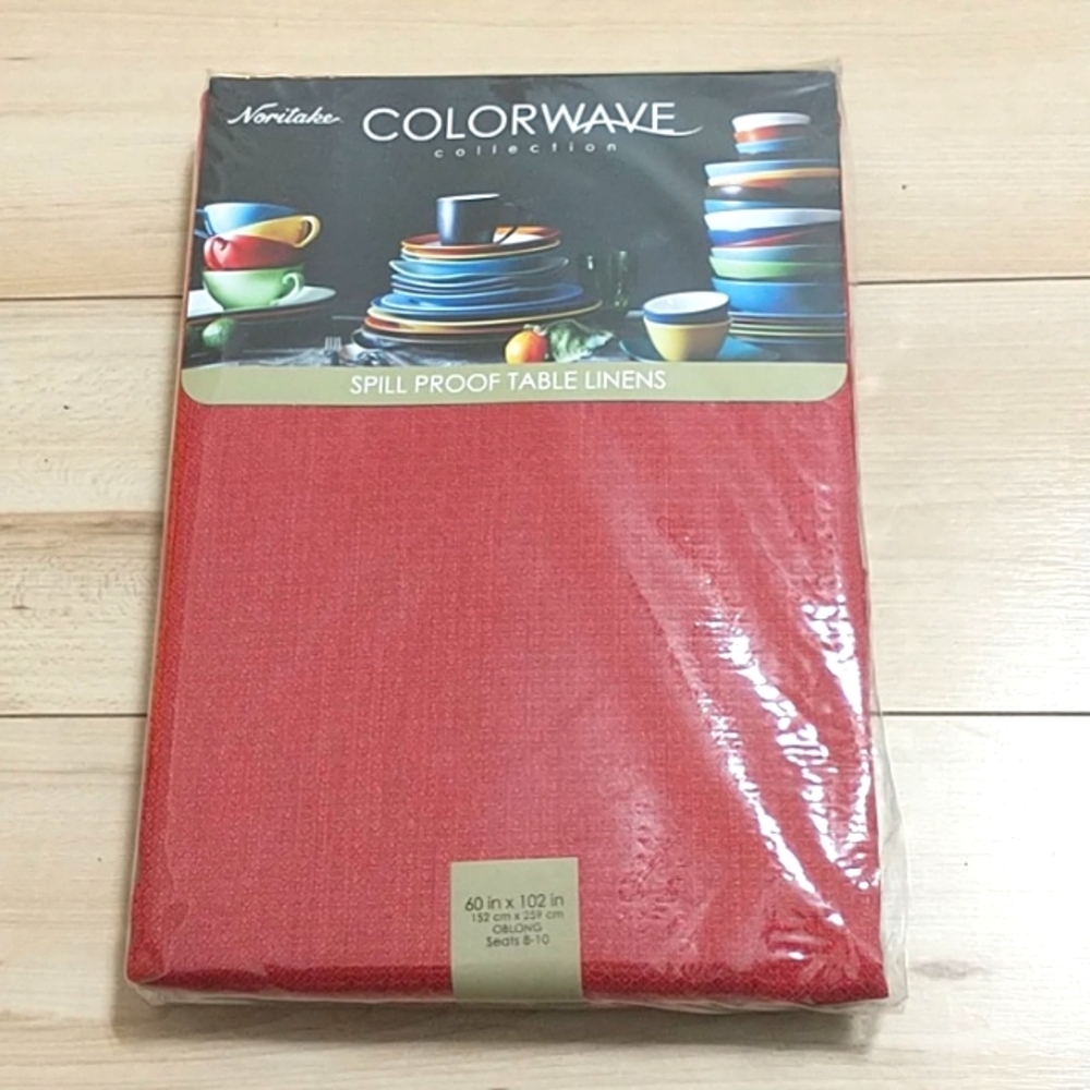 Noritake spill proof table linens